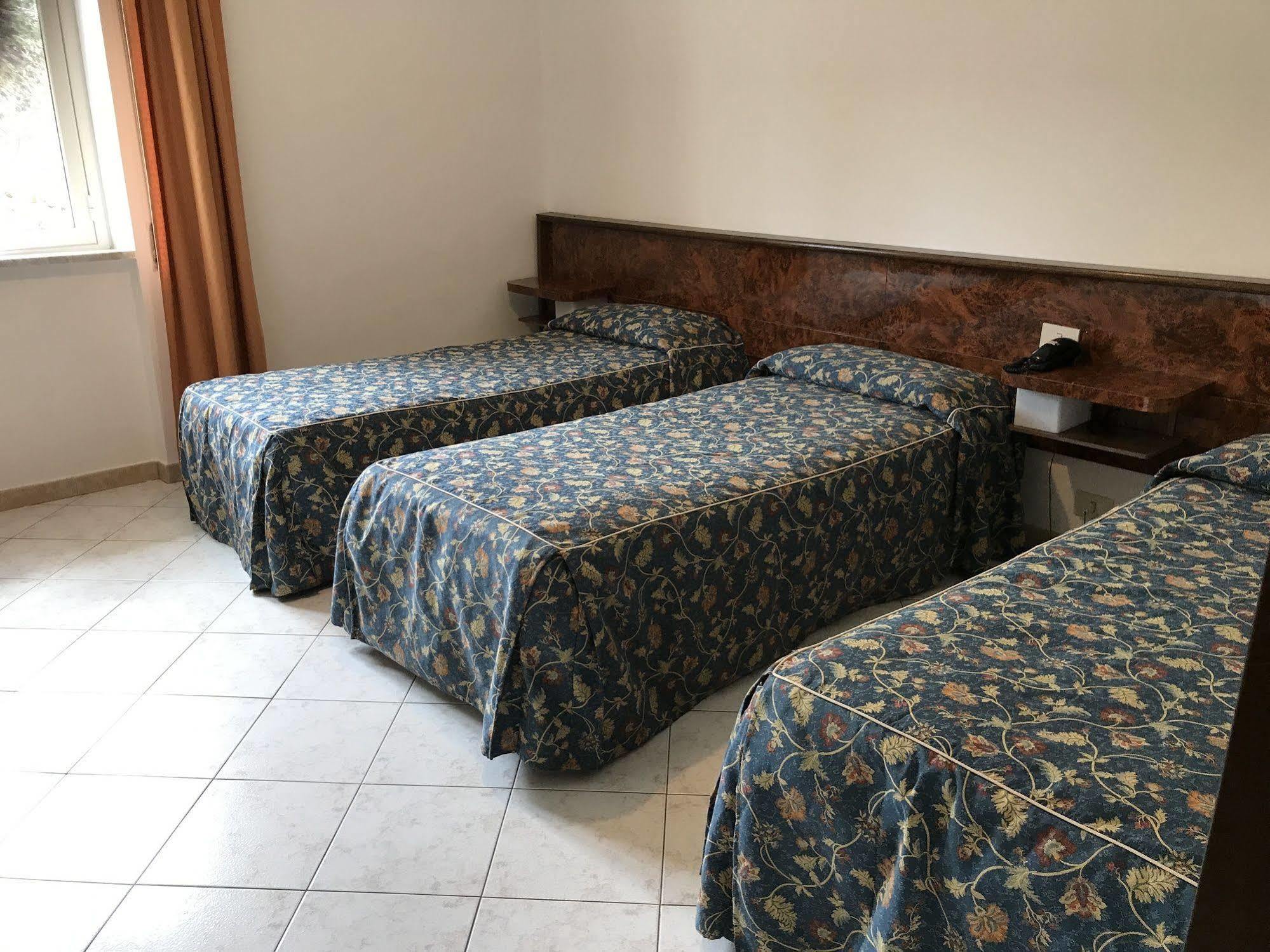 Hotel Tasso Camigliatello Silano Exteriér fotografie